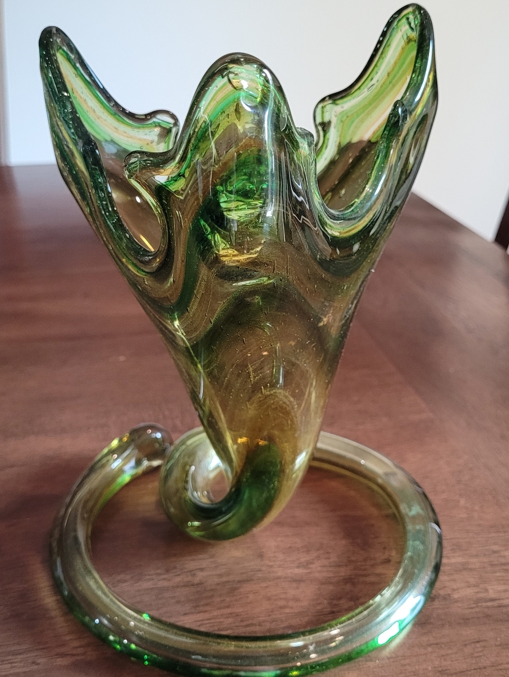 Vintsge Sooner Vase Hand Blown Swung Stretch Coil Stem Green
